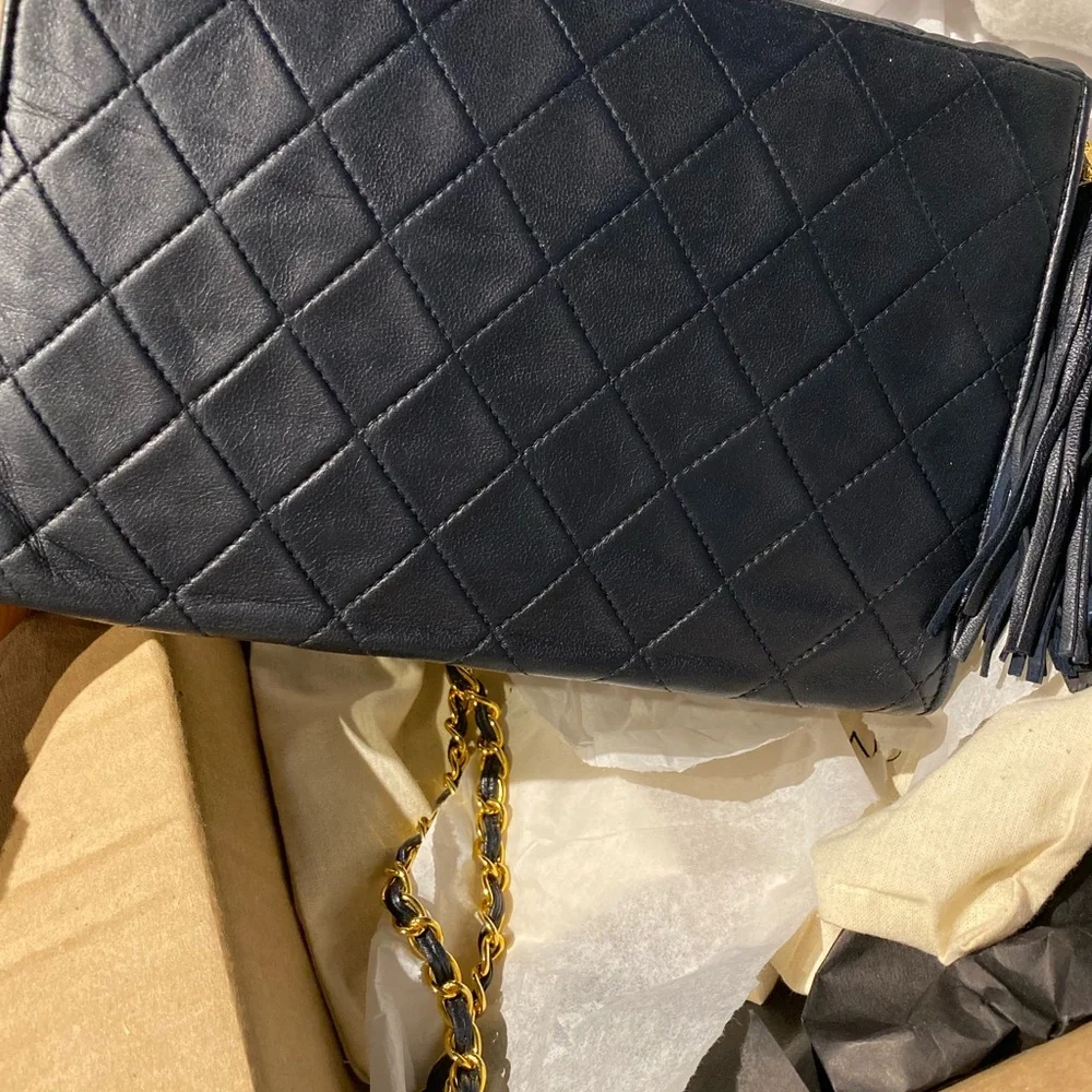 Authentic CHANEL Vintage Navy Lambskin Leather Matelassé Fringe Handbag - AS IS - Picture 9 of 11